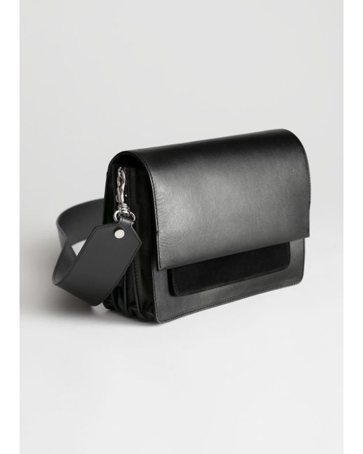 short cross body bag