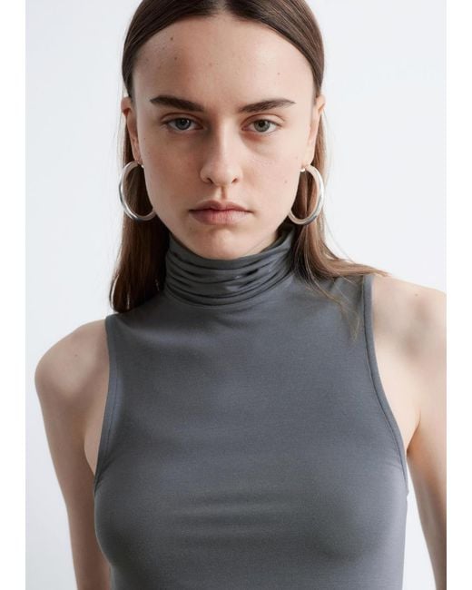 & Other Stories Gray Sleeveless Turtleneck Top