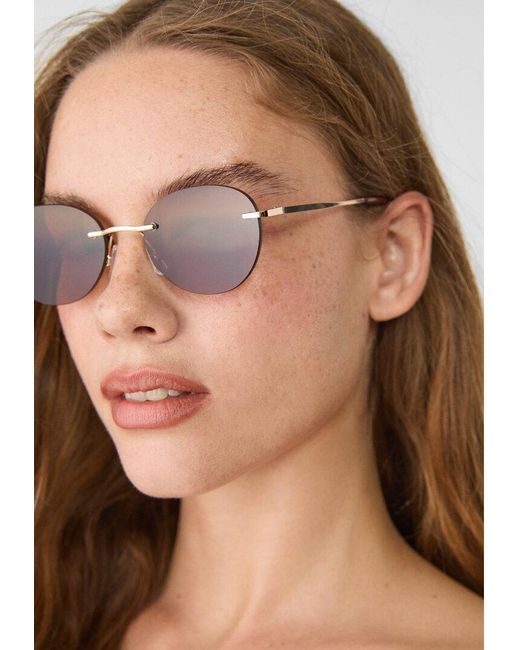 Occhiali Da Sole Metallici Ovali di Stradivarius in White