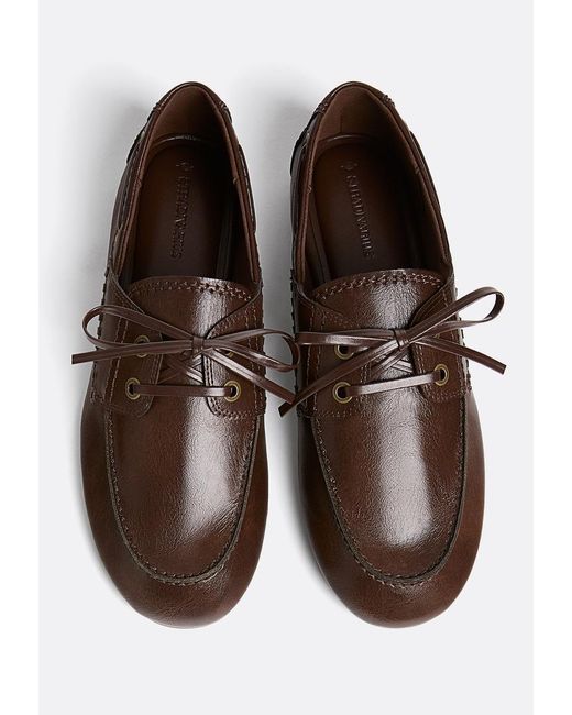 Mocassini Dettaglio Cucito di Stradivarius in Brown