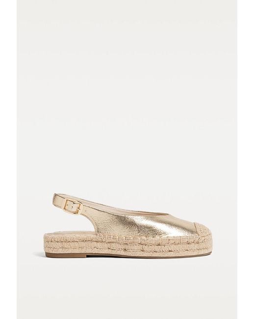Espadrillas Slingback Metallizzate di Stradivarius in Natural