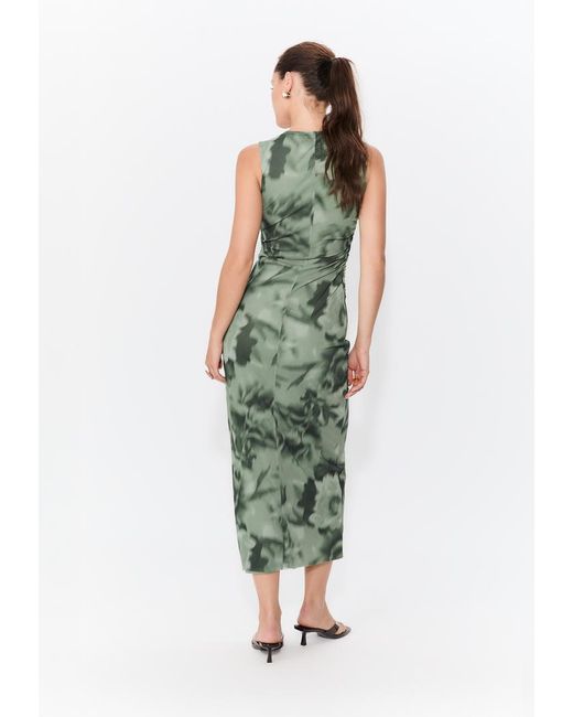 Vestito Midi di Stradivarius in Green