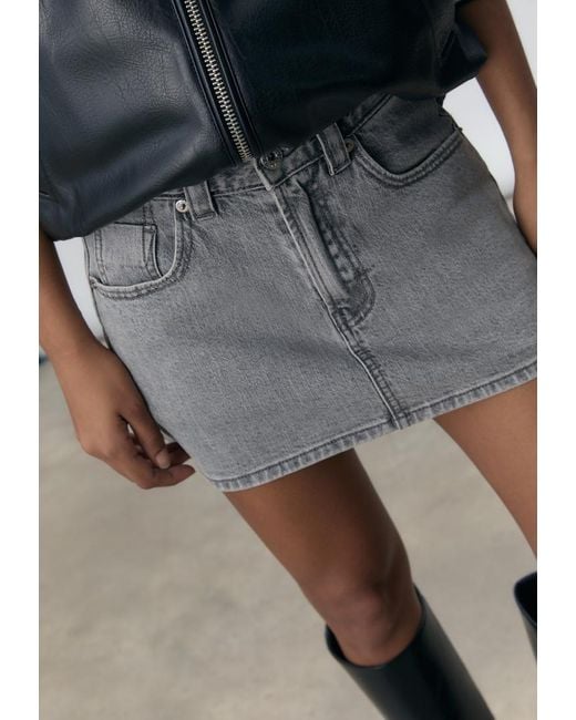 D62 Gonna Pantalone di Stradivarius in Multicolor