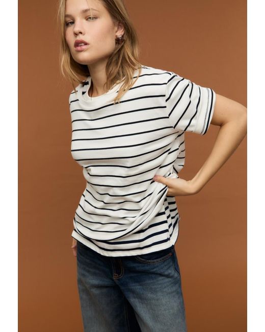 Maglietta Basic Regular Fit Heavy Weight A Righe di Stradivarius in Blue