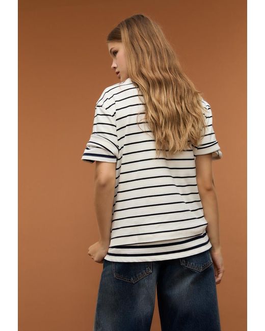 Maglietta Basic Regular Fit Heavy Weight A Righe di Stradivarius in Blue