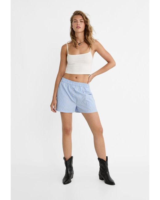 Shorts di Stradivarius in Blue
