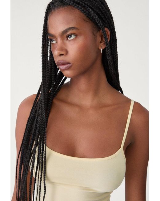 Top Con Spalline di Stradivarius in Gray