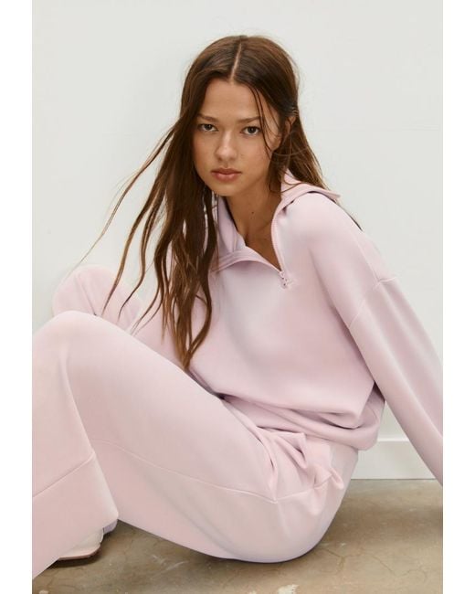 Felpa Con Cerniera Laterale Morbida Al Tatto di Stradivarius in Pink