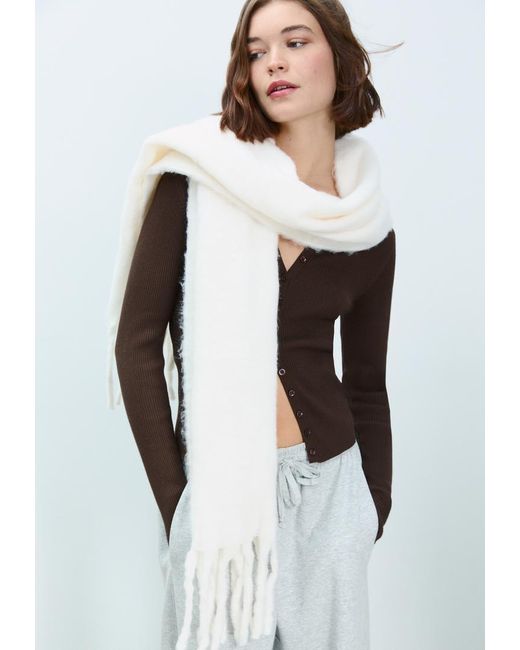 Sciarpa Basic Liscia di Stradivarius in White