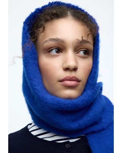 Sciarpa Basic di Stradivarius in Blue