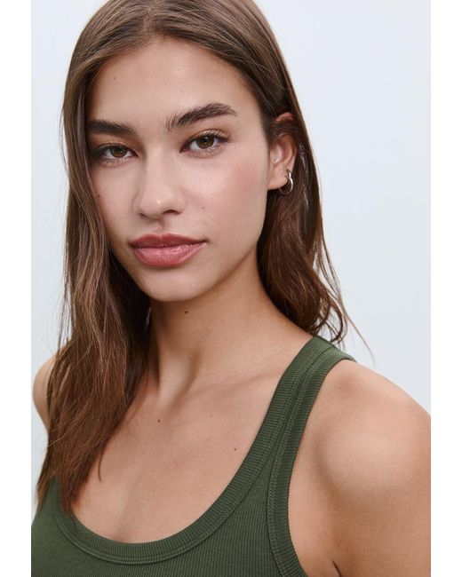 Top Basic Con Spalline di Stradivarius in Multicolor