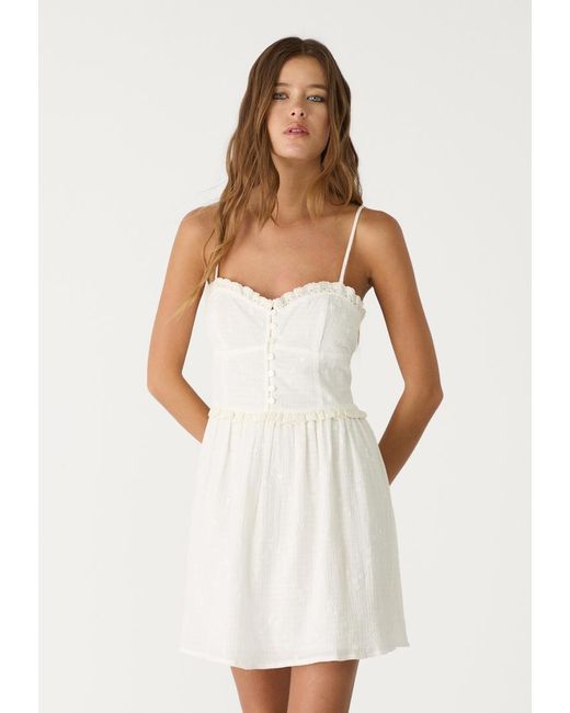 Vestito Fluido Corto di Stradivarius in White