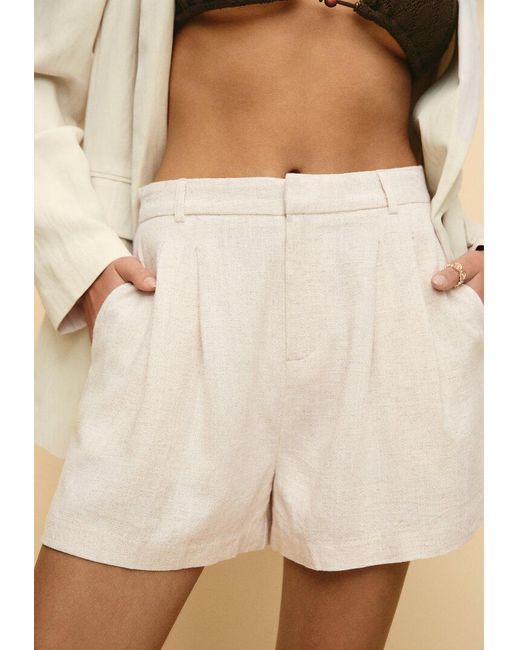 Shorts Fluidi Con Lino di Stradivarius in Natural