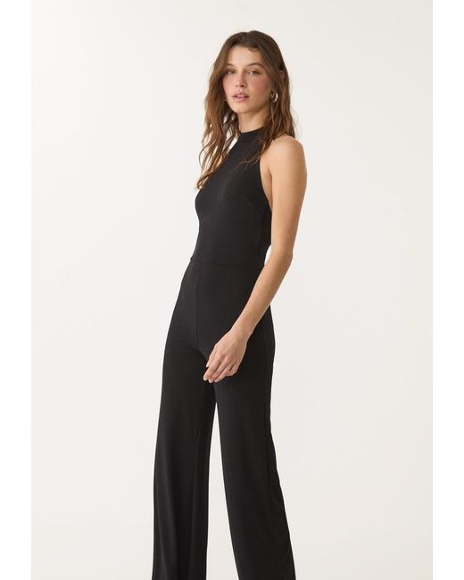Tuta Lunga Halter Schiena Scoperta di Stradivarius in Black