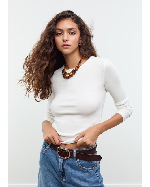 Maglietta Canneté A Maniche Lunghe di Stradivarius in White