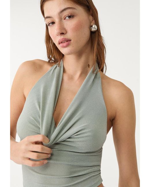 Top Halter Brillantini di Stradivarius in Gray