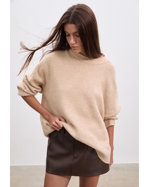 D62 Pantaloncino A Gonna Mini Effetto Pelle di Stradivarius in Natural