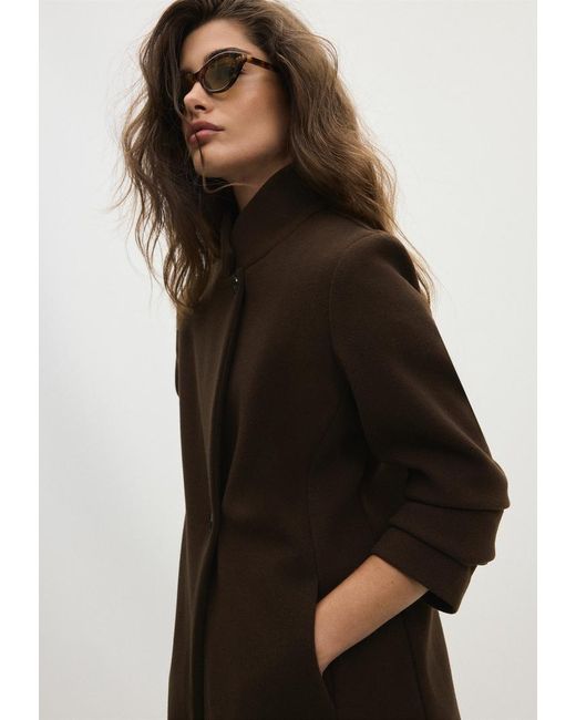 Cappotto Basic Morbido di Stradivarius in Brown