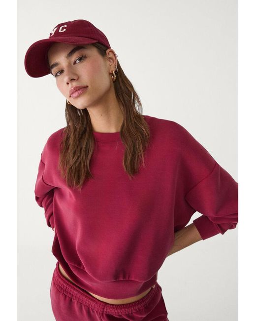 Felpa Modal di Stradivarius in Red