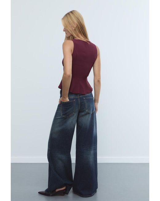 Top Senza Maniche Con Baschina di Stradivarius in Purple
