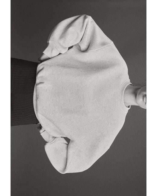 Felpa Basic di Stradivarius in Gray
