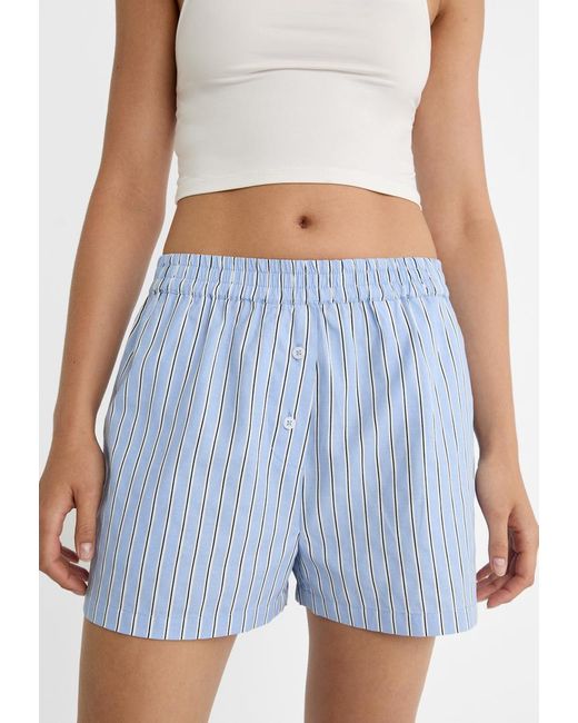 Shorts di Stradivarius in Blue