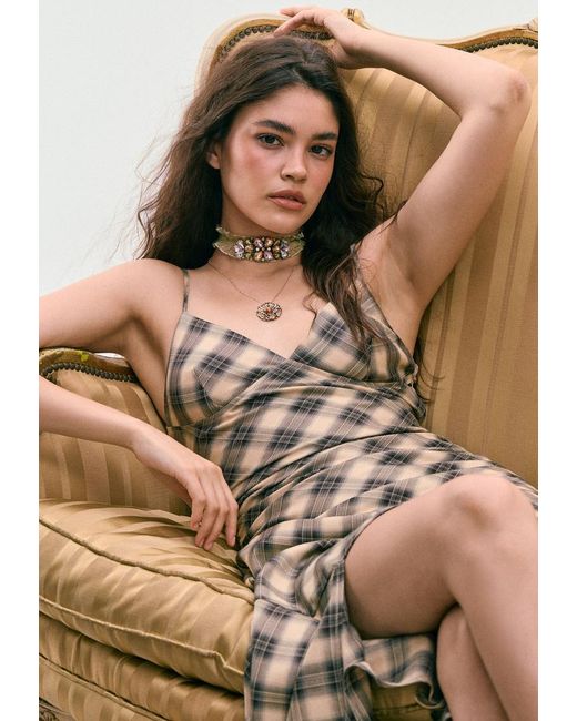 Set 2 Collane Choker di Stradivarius in White