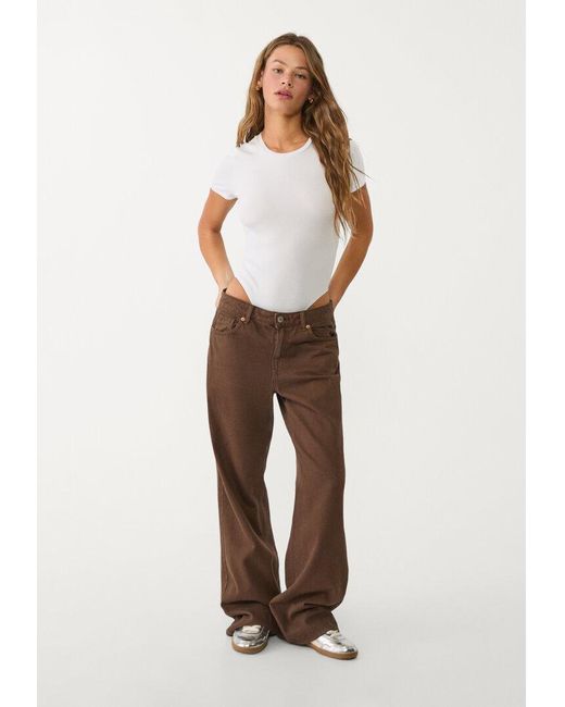 Body Seamless Collo Rotondo di Stradivarius in White