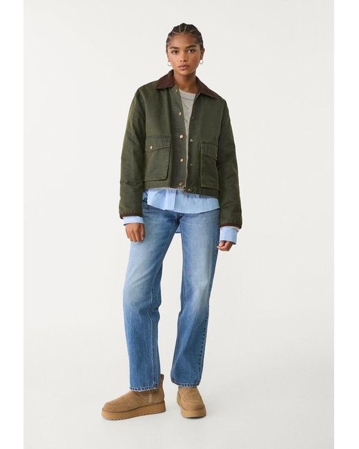 Parka Corto Combinato Cerato di Stradivarius in Green