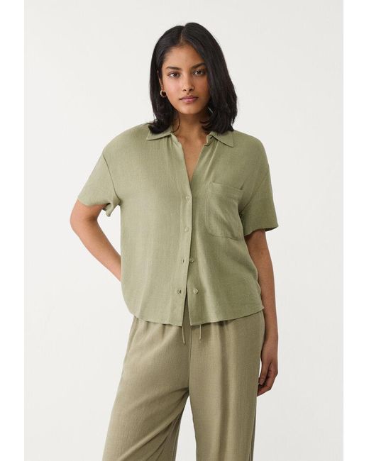 Camicia A Maniche Corte di Stradivarius in Green