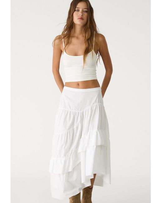 Gonna Fluida Midi Asimmetrica di Stradivarius in White