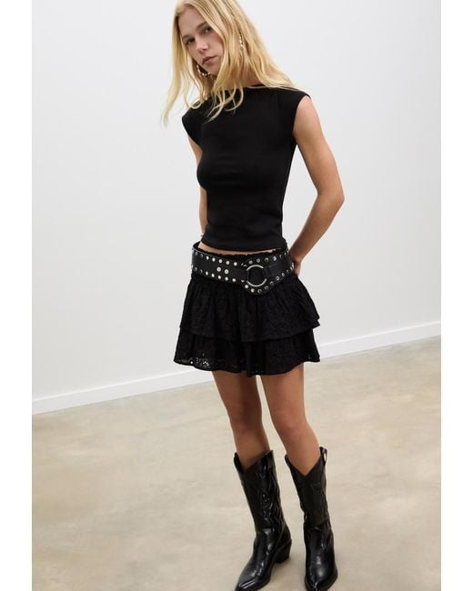 T-Shirt Basic Scollo A Barchetta di Stradivarius in Black