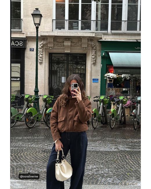 Borsa A Secchiello Rigida Con Occhielli di Stradivarius in Black