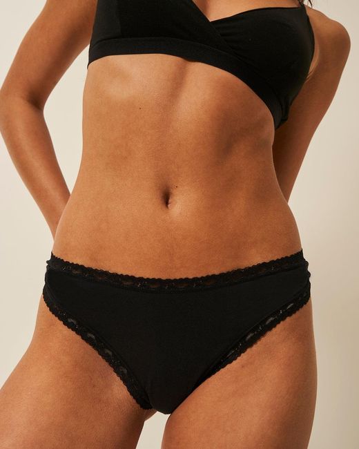 Stripe & Stare Black Signature Styles Discovery Knicker Pack