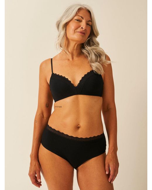 Stripe & Stare Black Zigzag Lace High Rise Knicker