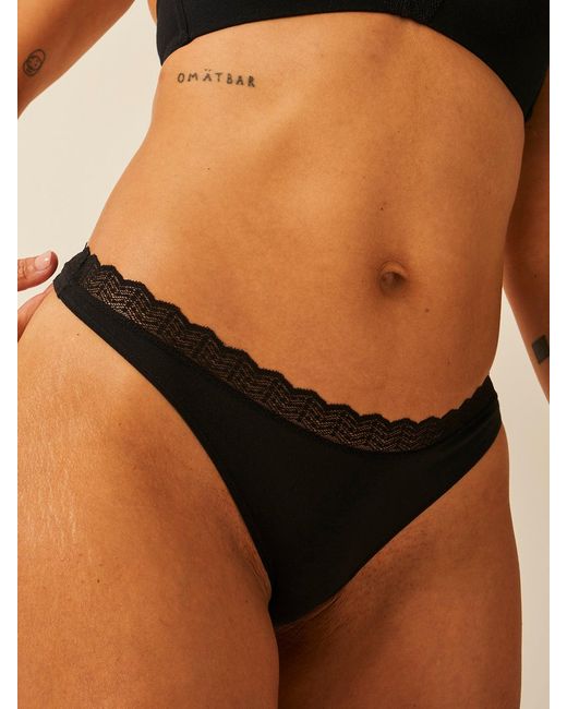 Stripe & Stare Black Zigzag Lace Thong
