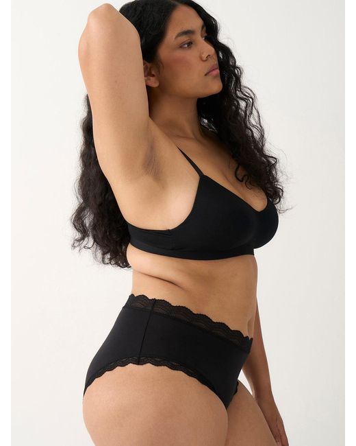 Stripe & Stare Black Smooth Sculpt Padded Bra