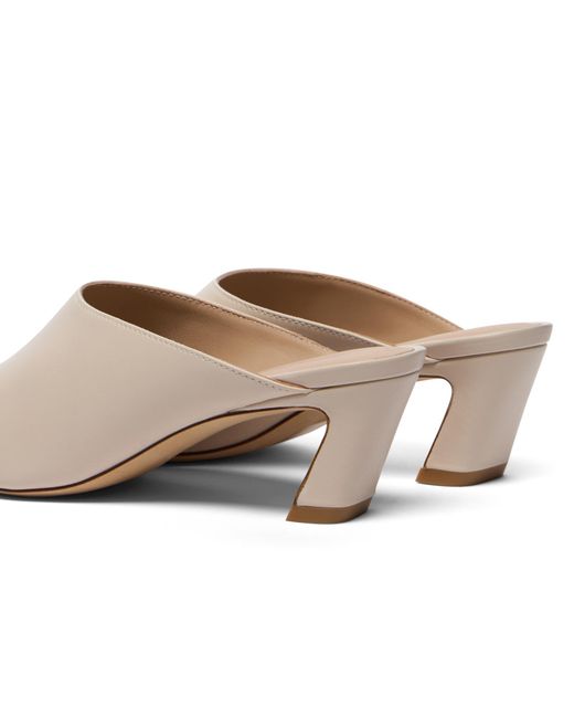 Stuart Weitzman White Stassi Mule 50