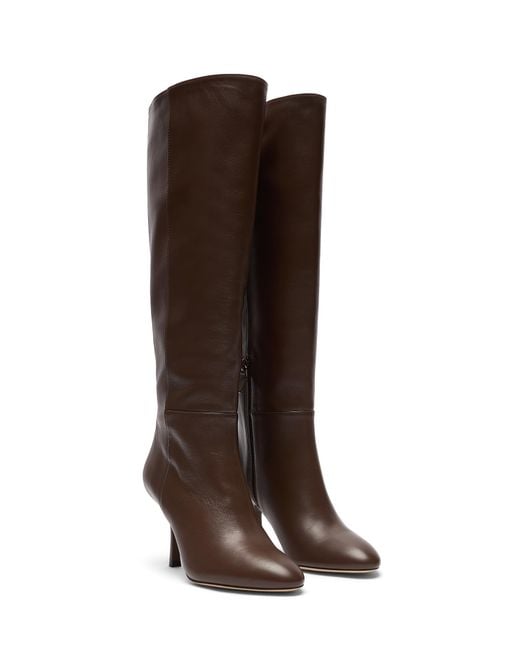Madison Boot 85 di Stuart Weitzman in Brown