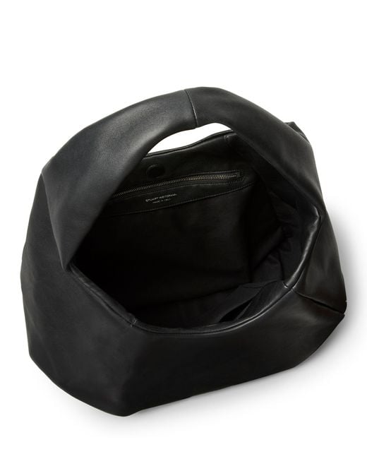 , THE MODA HOBO BAG, BOLSAS, Stuart Weitzman de color Black