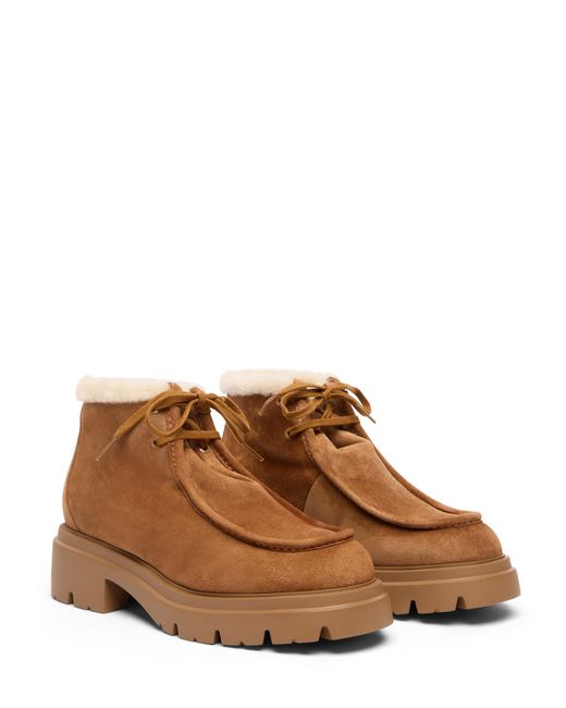 Stuart Weitzman Brown Hudson Shearling Chukka