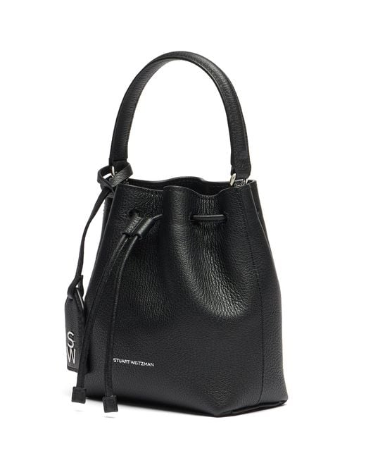 Rae Mini Bucket Bag Stuart Weitzman en coloris Black