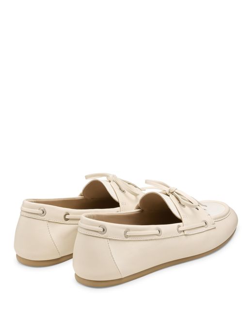 Tinsley Moccasin Stuart Weitzman de color Natural