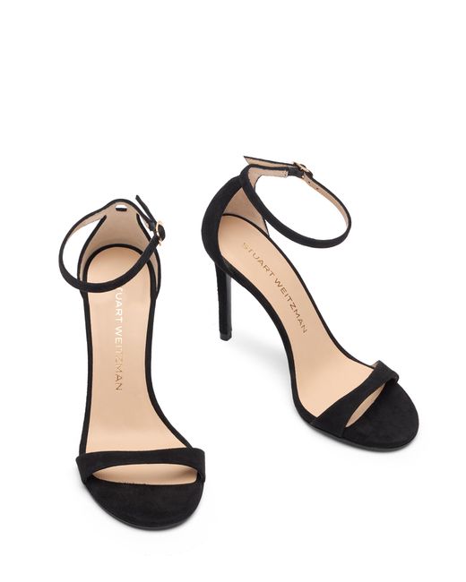 Nudist Ii Sandal 100 di Stuart Weitzman in Black