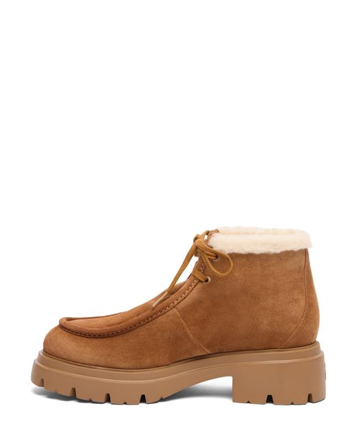 Stuart Weitzman Brown Hudson Shearling Chukka