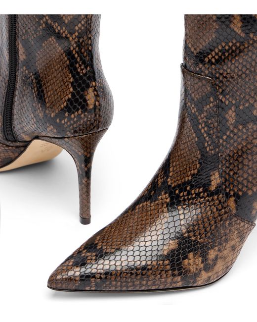 Stuart Power Boot 85 di Stuart Weitzman in Brown