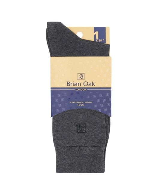 Stuarts London Black Brian Oak Plain Socks for men