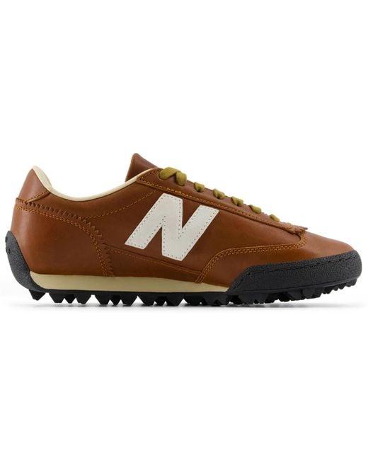 New Balance Brown Gator Run Shoes for men
