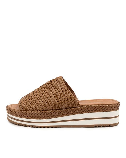 django and juliette tan sandals