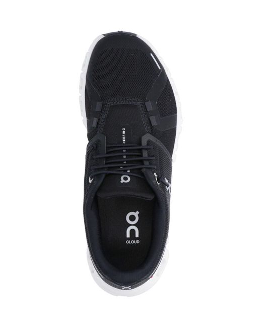 Sneakers "Cloud 6" di On Shoes in Black